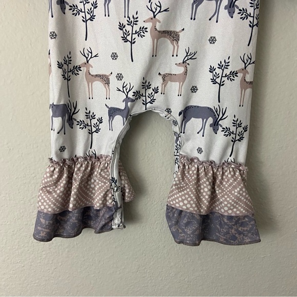 Deer Print Baby Girl Ruffled Romper One Piece Snap Closure Soft Material 6-12M - Picture 7 of 12